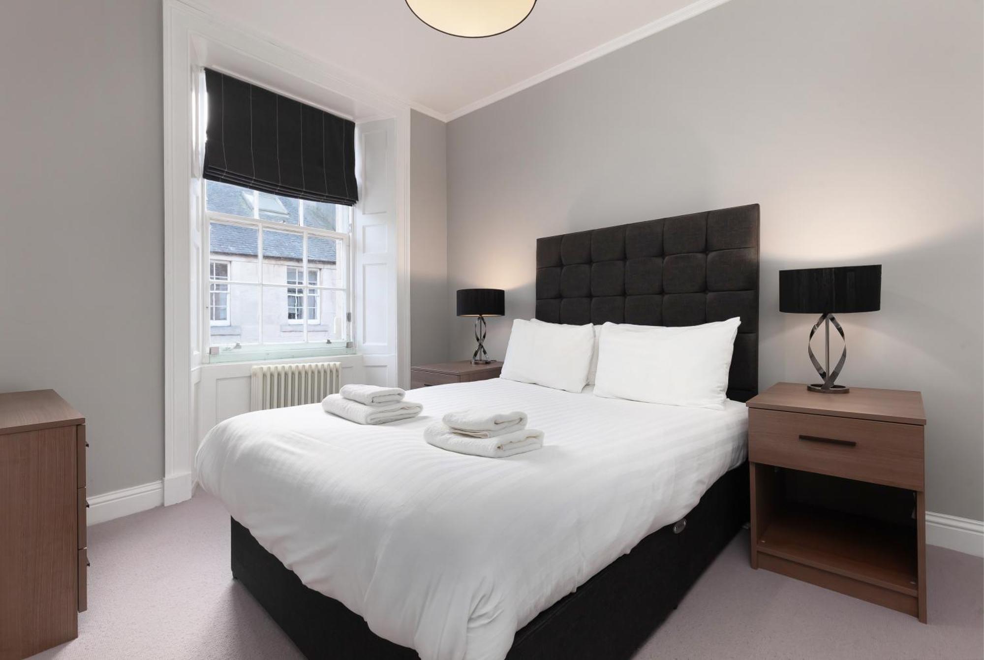 Destiny Scotland - Hill Street Apartments Единбург Екстериор снимка