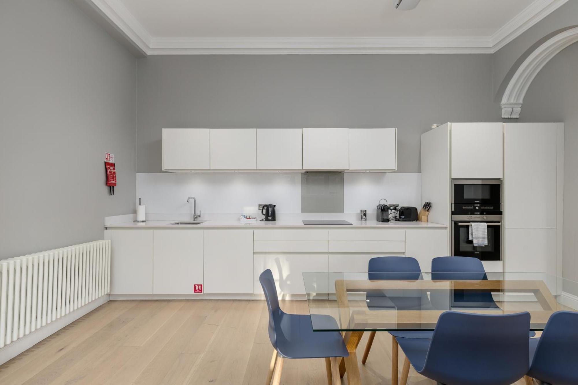 Destiny Scotland - Hill Street Apartments Единбург Екстериор снимка