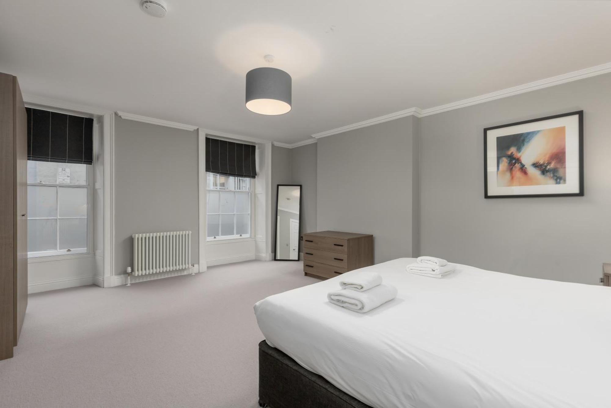 Destiny Scotland - Hill Street Apartments Единбург Екстериор снимка